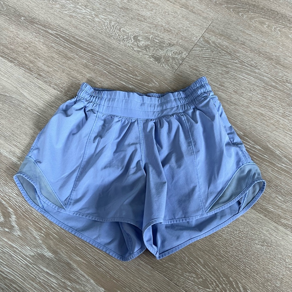 Lululemon Hotty Hot Short II *Long 4"